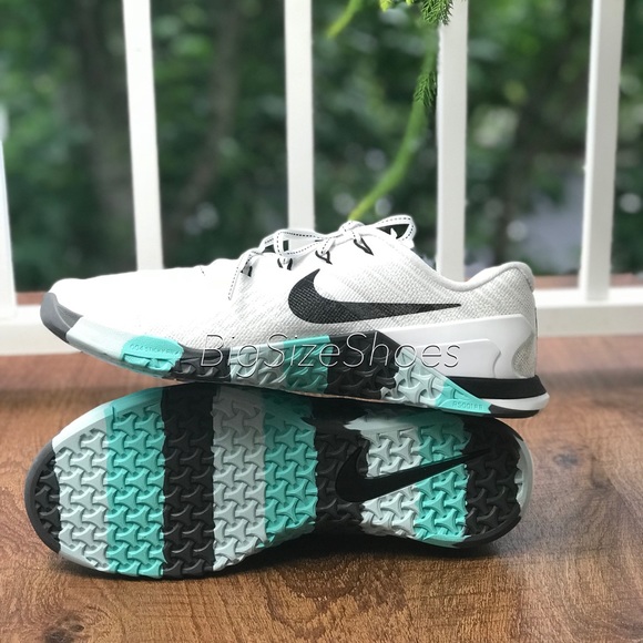 nike metcon 3 white